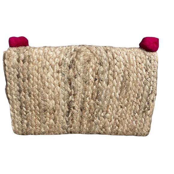 America & Beyond Handwoven Jute Clutch Bag - Picture 4 of 4